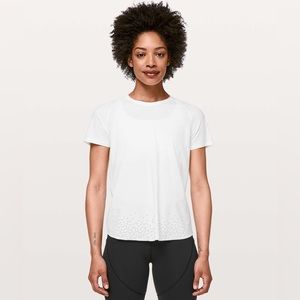 NWOT Lululemon Quick Pace Short Sleeve